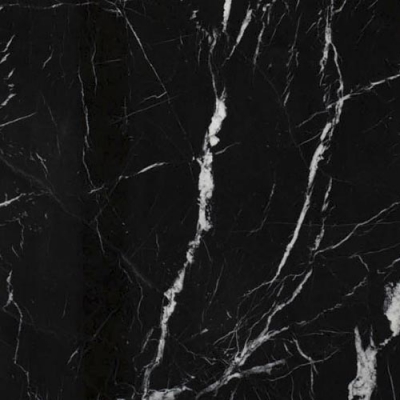 56. NEGRO MARQUINA